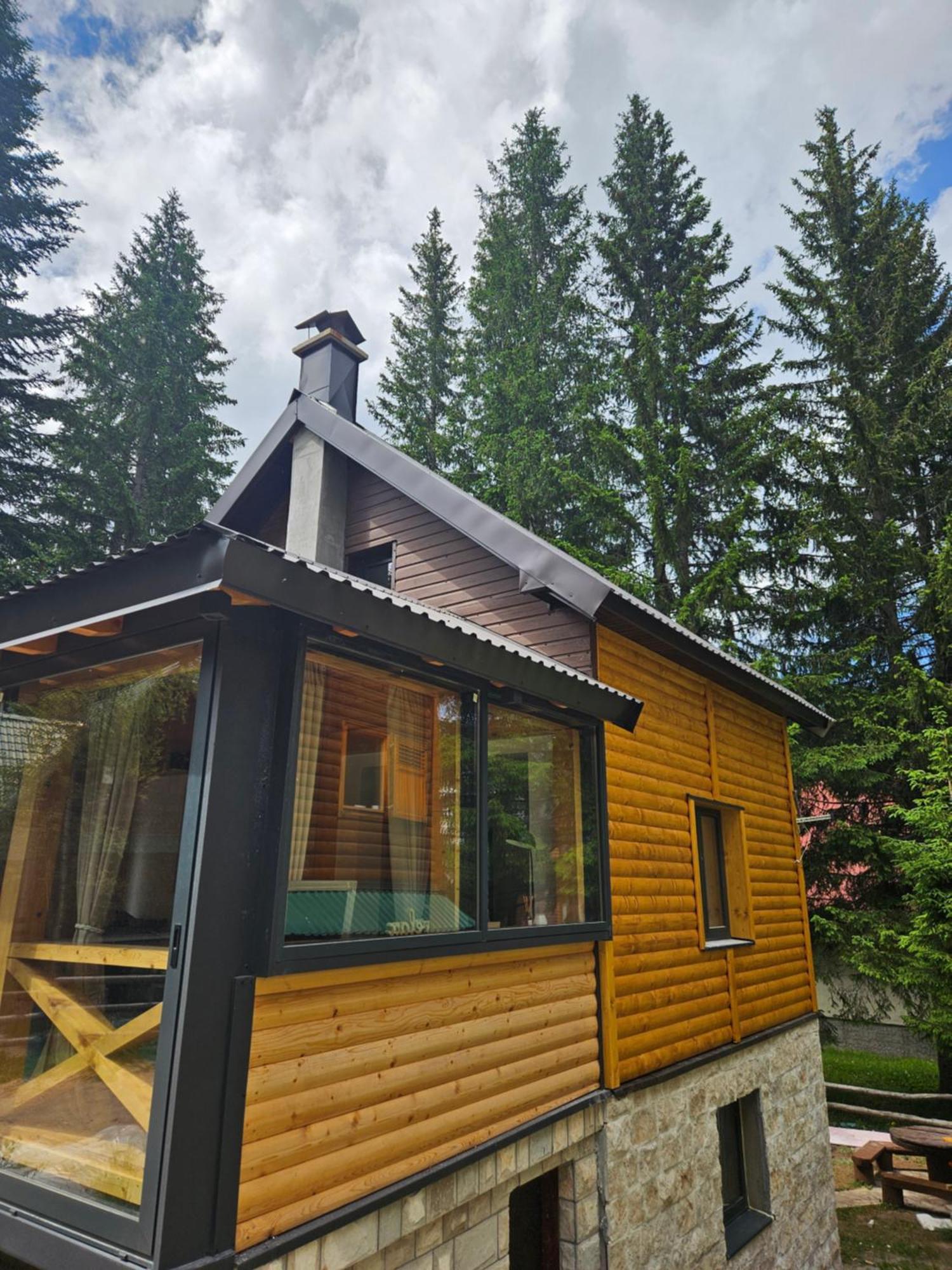 Black Lake Chalet Žabljak Kültér fotó